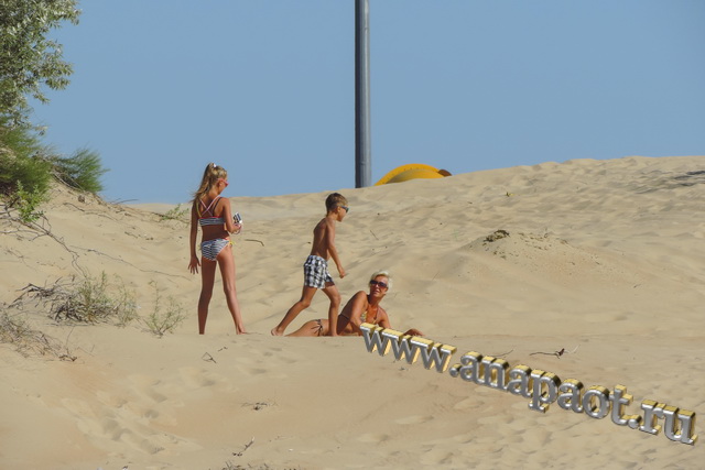 Пляж Витязево песчаные барханы