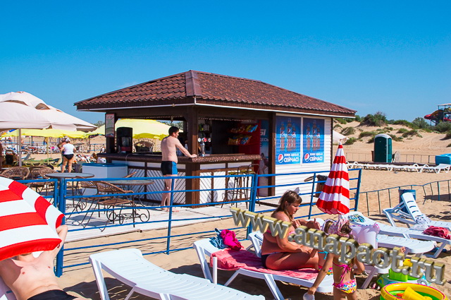 Пляж Витязево бар